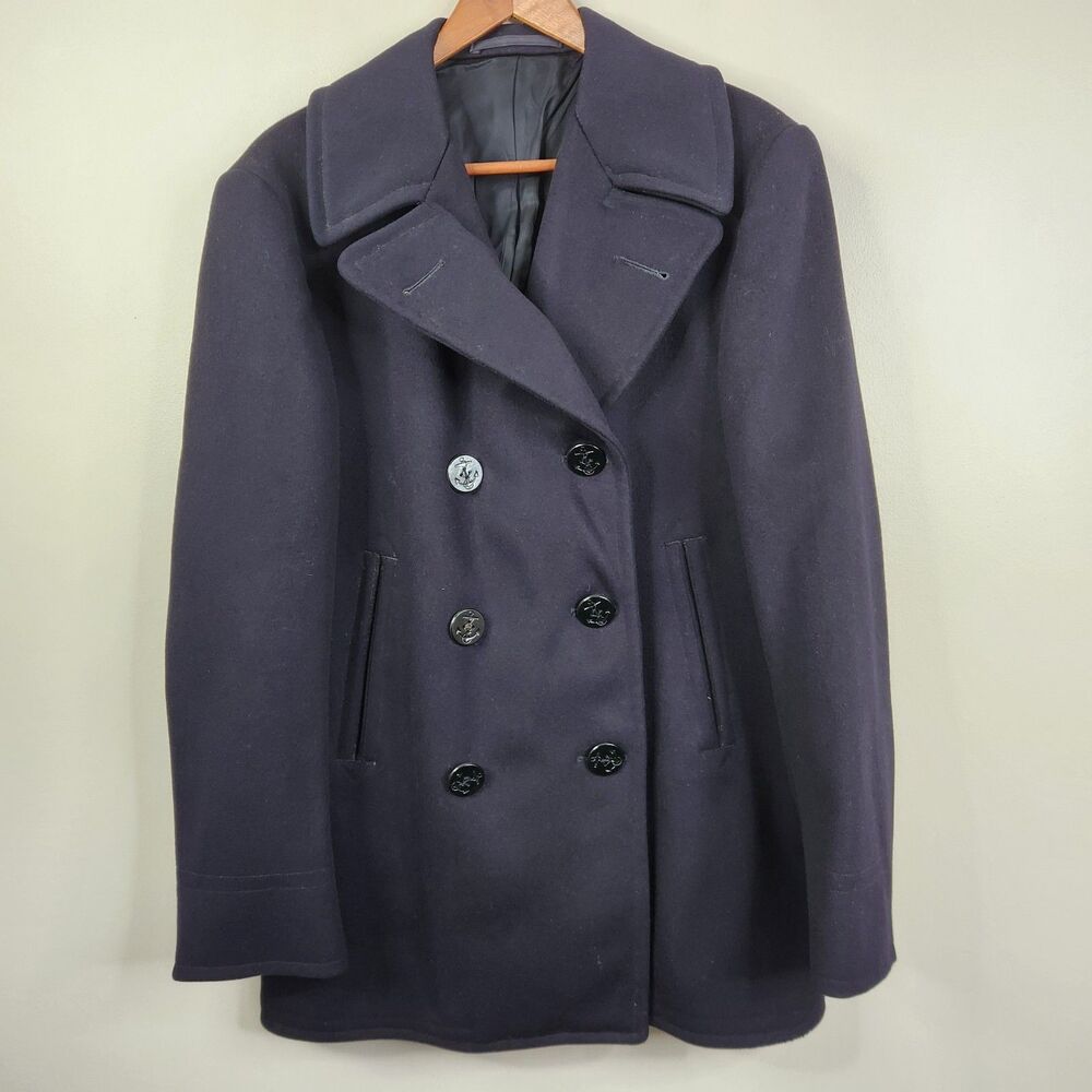 Naval Clothing Depot U.S. Navy Vintage Mens Wool Double Breasted Pea Coat  38